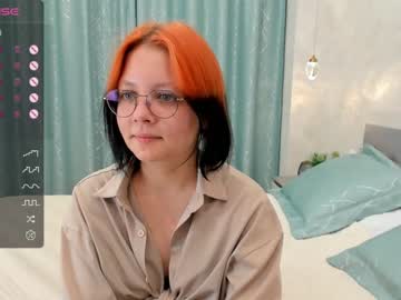 Chaturbate [02-05-24] leylacolls record video with toys from Chaturbate