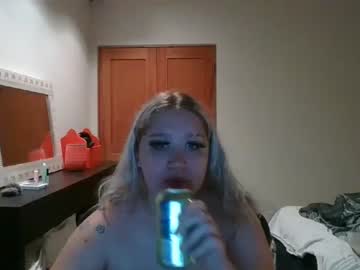 Chaturbate lillybutter
