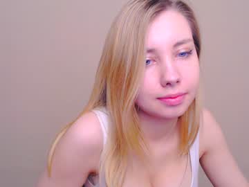 Chaturbate [14-05-24] alicemias_ video with toys