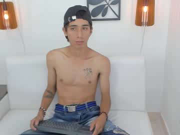 Chaturbate andytaylor_